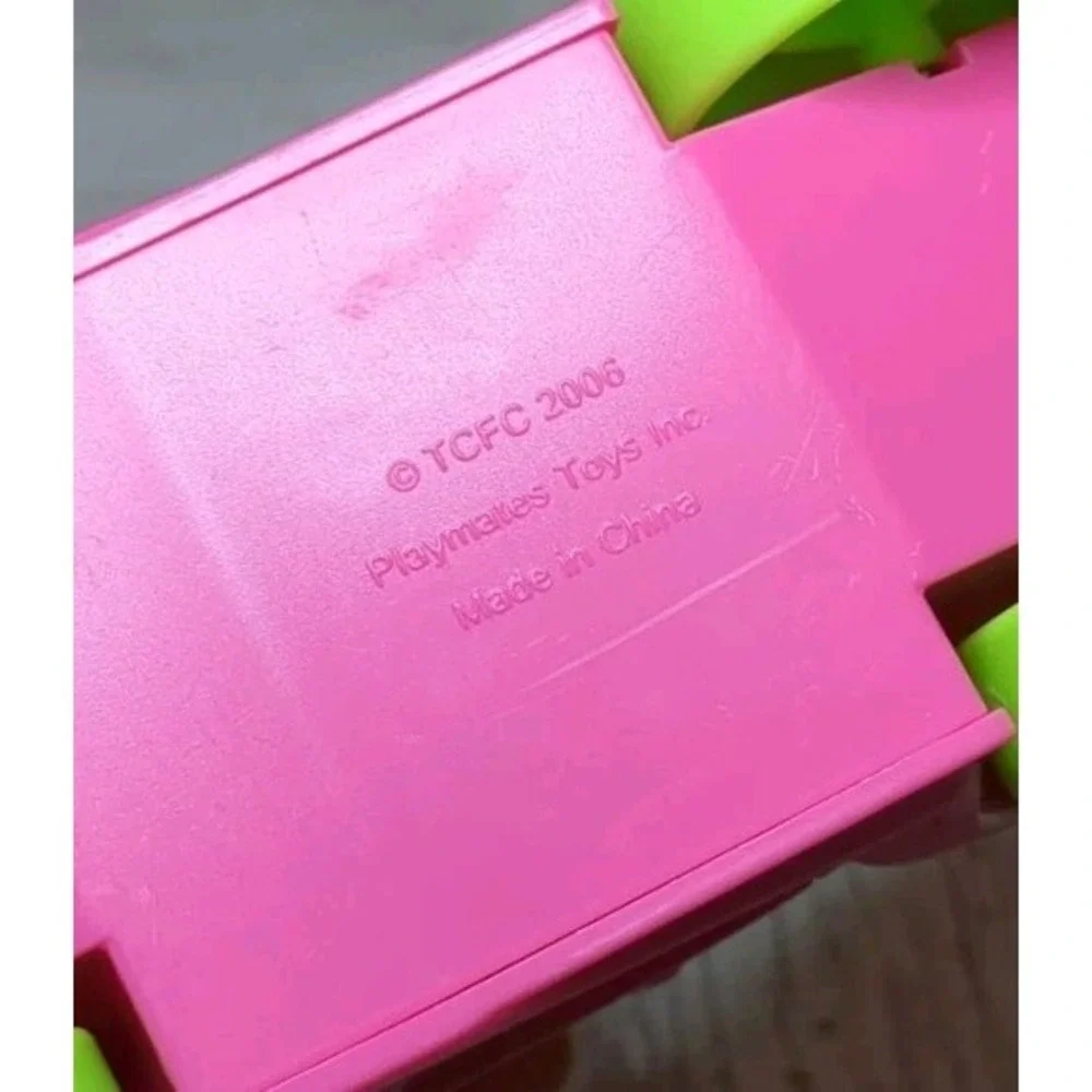 2006 Strawberry Shortcake‎ Sweet Ride along Car